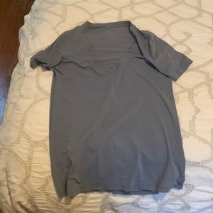 Lululemon Love tee shirt